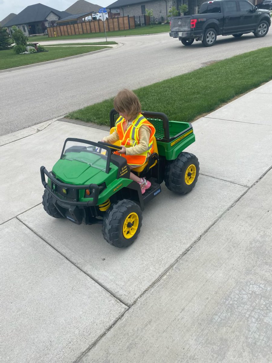 mswbell's tweet photo. @BASFAgro thank you for keeping our kids safe#basfsafetyscouts#playsafe https://t.co/r1evuZxxET