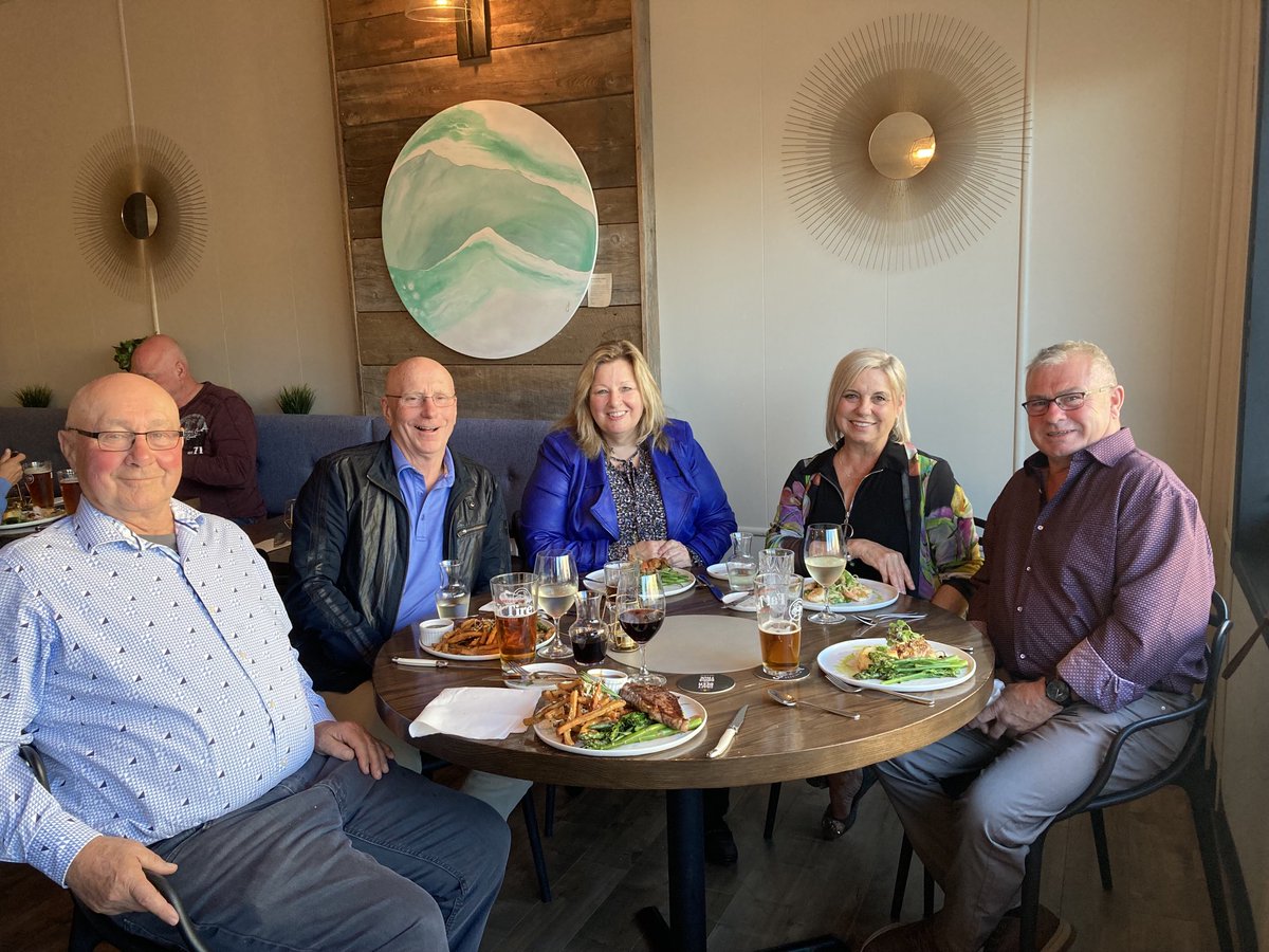 LisaThompsonPC's tweet photo. We continued with our ‘Election Eve’ tradition of treating ourselves with a delicious dinner at a #Huron - #Bruce restaurant. Tonight we had a lovely evening at #TheFig Studio Kitchen in #Ripley with the #Snobelens & it’s wonderful to have John in H-B to help get the vote out! https://t.co/dOtvHneF7w