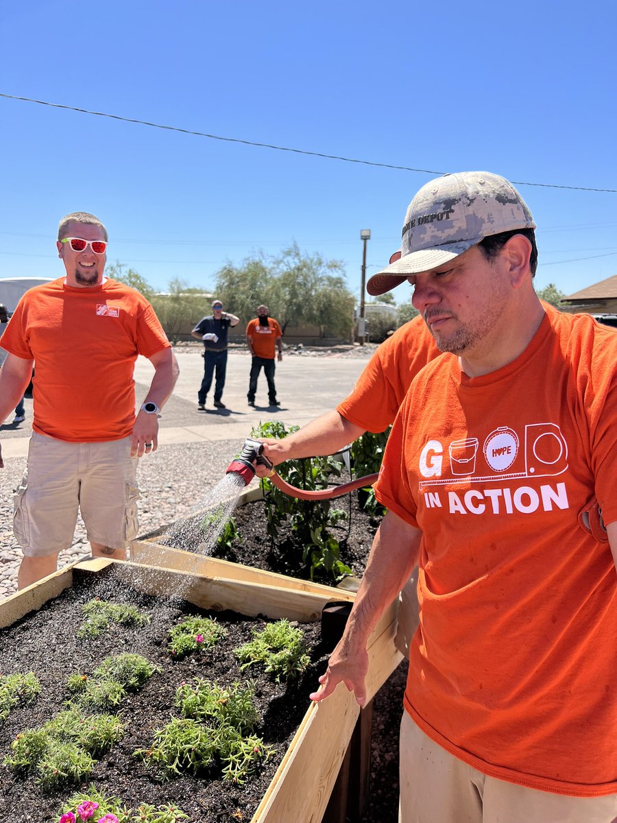 Amber Anderson (@amberkahao) on Twitter photo 