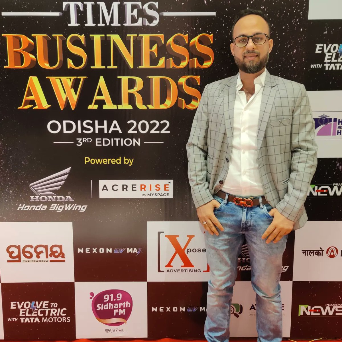 mairajul99's tweet photo. Time Business Awards Odisha 2022. Powered by @AcreRise
#TimesBusinessAwards #AcreRise #MySpace #MySpaceRealty #MySapceHomes #Bhubaneswar https://t.co/VmMxgLWo6f