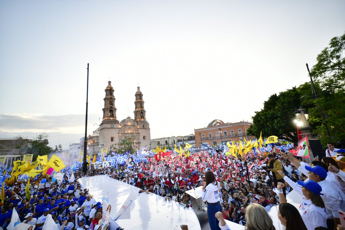 TereJimenezE's tweet photo. Gracias por acompañarme durante estos 60 días de campaña, una campaña alegre, de propuestas y de unidad por Ags. Tuve la oportunidad de recorrer cada rincón de nuestro Estado y no tengo palabras para agradecer todo el apoyo y cariño recibido. https://t.co/fEC8ZLiuUP