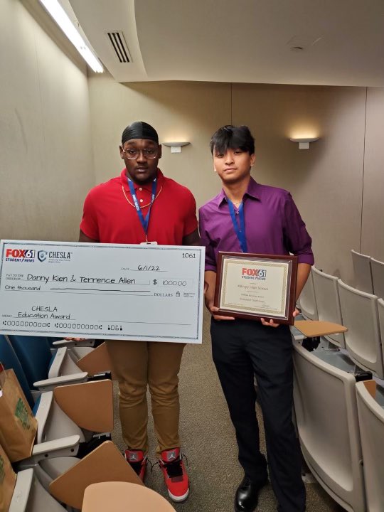 KillinglyHighTV's tweet photo. Congrats to Danny &amp; Terrance for winning the Chelsea Education Award at the Fox 61 Student News Awards tonight for their news coverage of the Aerospace Convention in Hartford. 👍🏼🏆🎉👏🏻👏🏻 https://t.co/OqqHWPxe0U