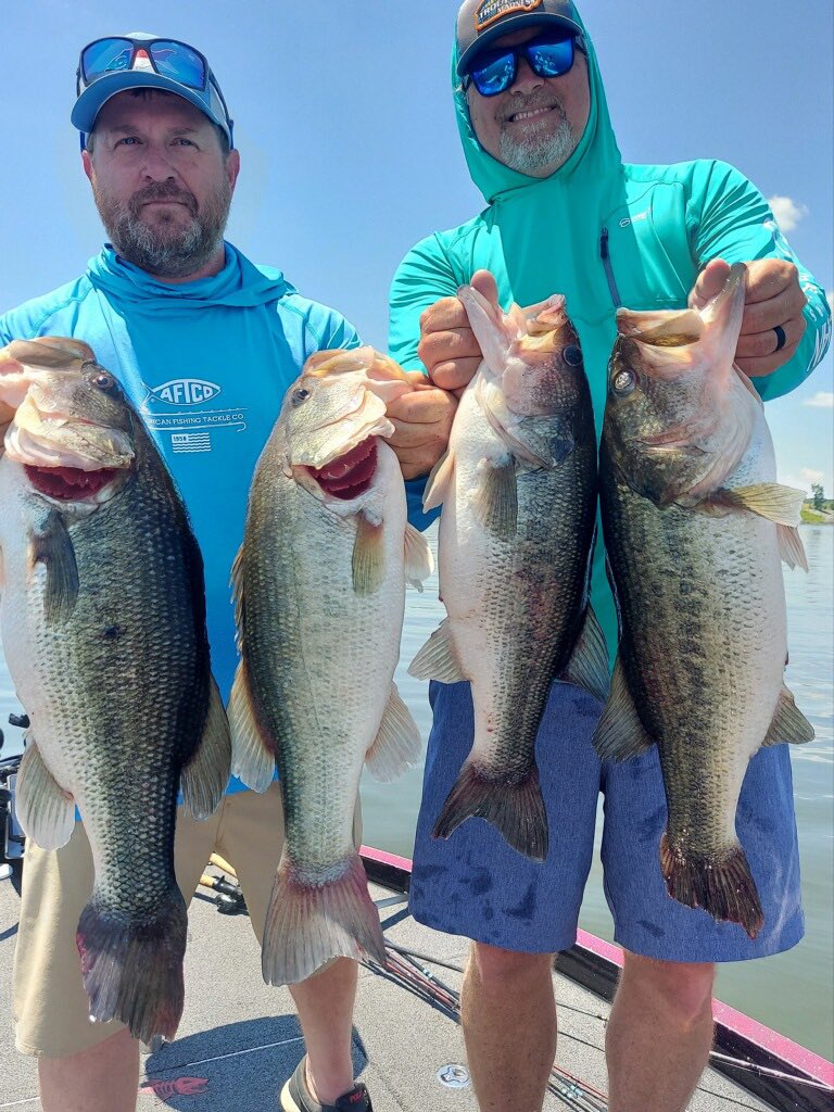 loperchaun's tweet photo. What a week it was! #bassfishing #fishing #jordanlakenc #bigfish #basstracker #largemouth https://t.co/4utE9y5zCX