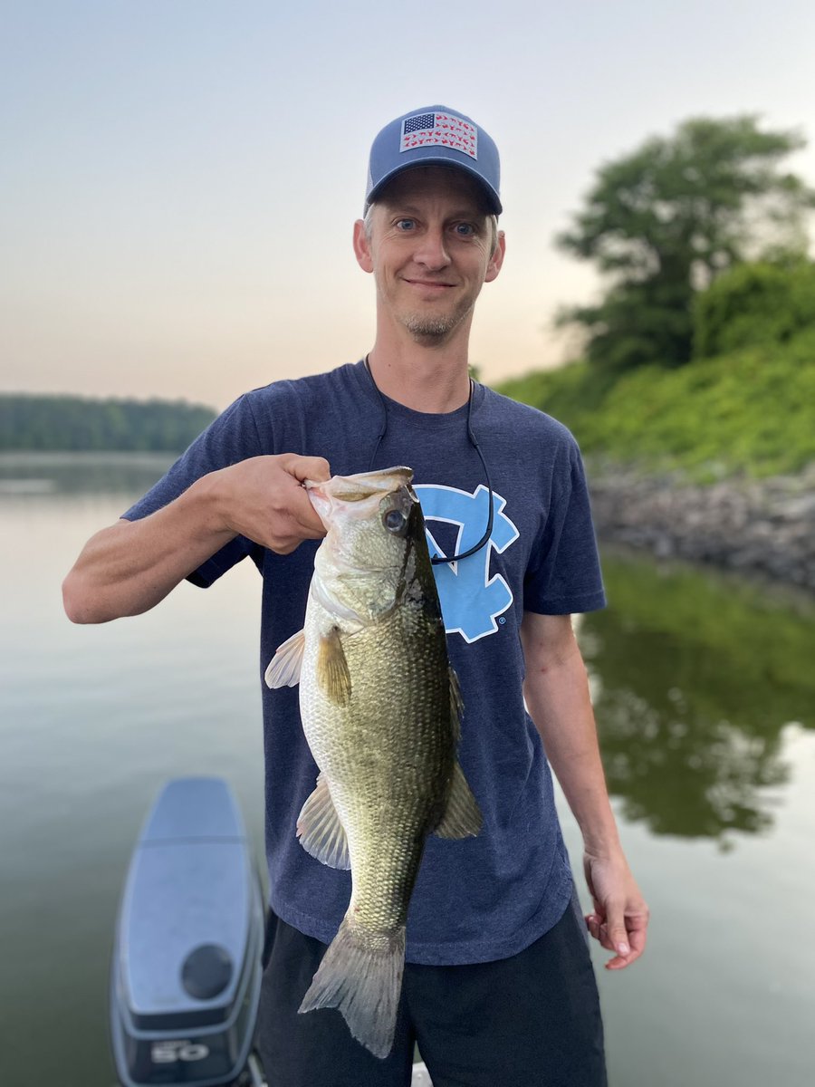 loperchaun's tweet photo. What a week it was! #bassfishing #fishing #jordanlakenc #bigfish #basstracker #largemouth https://t.co/4utE9y5zCX