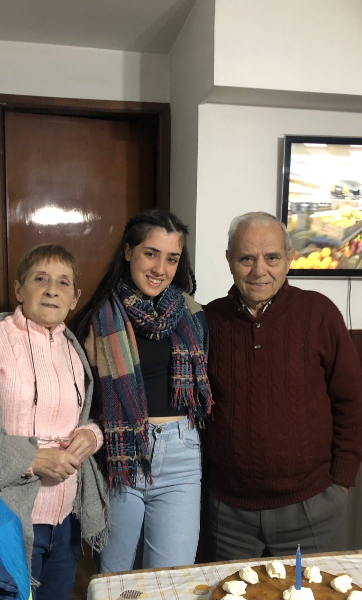 melforteb's tweet photo. Que seres maravillosos los abuelos (y los míos ni te cuento) 🤍 https://t.co/W97ZJJgXhZ