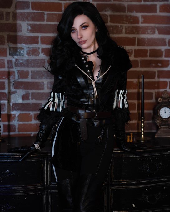 Yennefer of Vengerberg🖤 https://t.co/IT4me75kfK