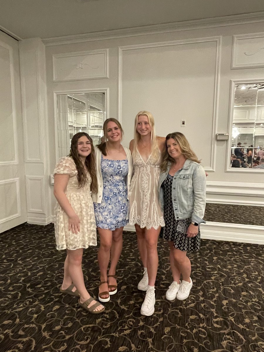 herseygirlspolo's tweet photo. We got to celebrate our 3 All State athletes tonight! Another shoutout to Annika (‘23), Sally (‘22), and Alexa (‘22) for an outstanding season! 🤽🏽‍♀️🧡 @ILLWaterPolo @HerseyHuskies @District214 https://t.co/d75Jt711fB
