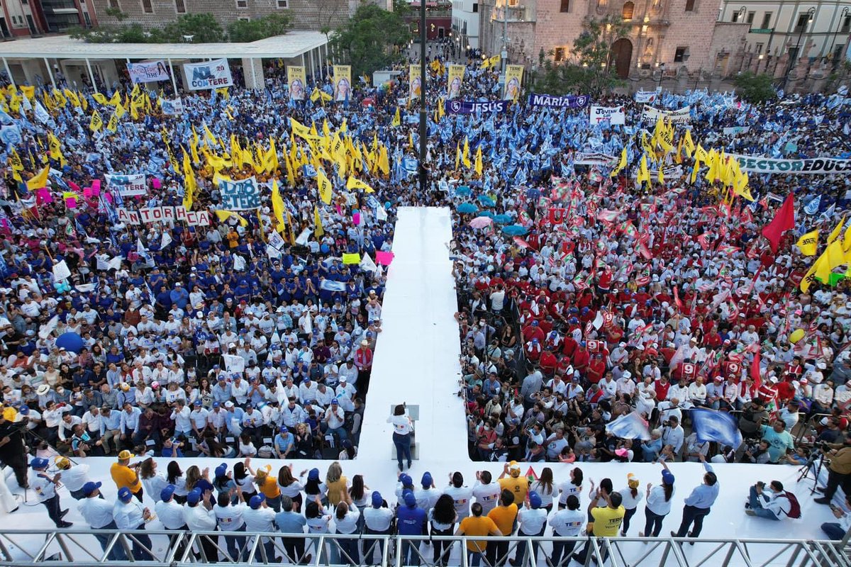 AldahJim's tweet photo. ¡Aguascalientes ya tiene GOBERNADORA!

¡Con @TereJimenezE🙋🏻‍♀️ GOBERNADORA #VotaConTodasTusFuerzas💪🏼 por el Aguascalientes🫶🏼 que tanto queremos! https://t.co/53EJKr7k0i