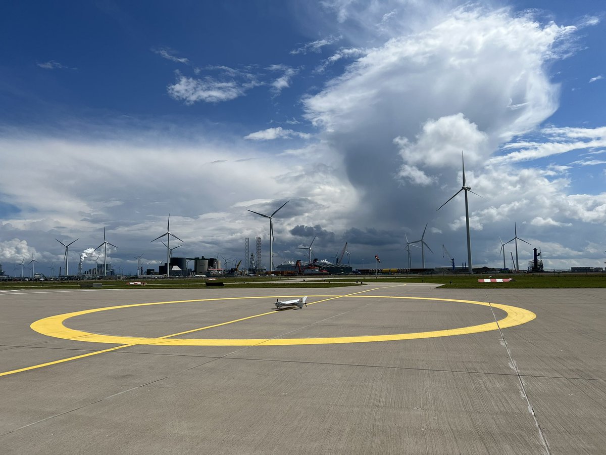 DroneQ Robotics tweet media
