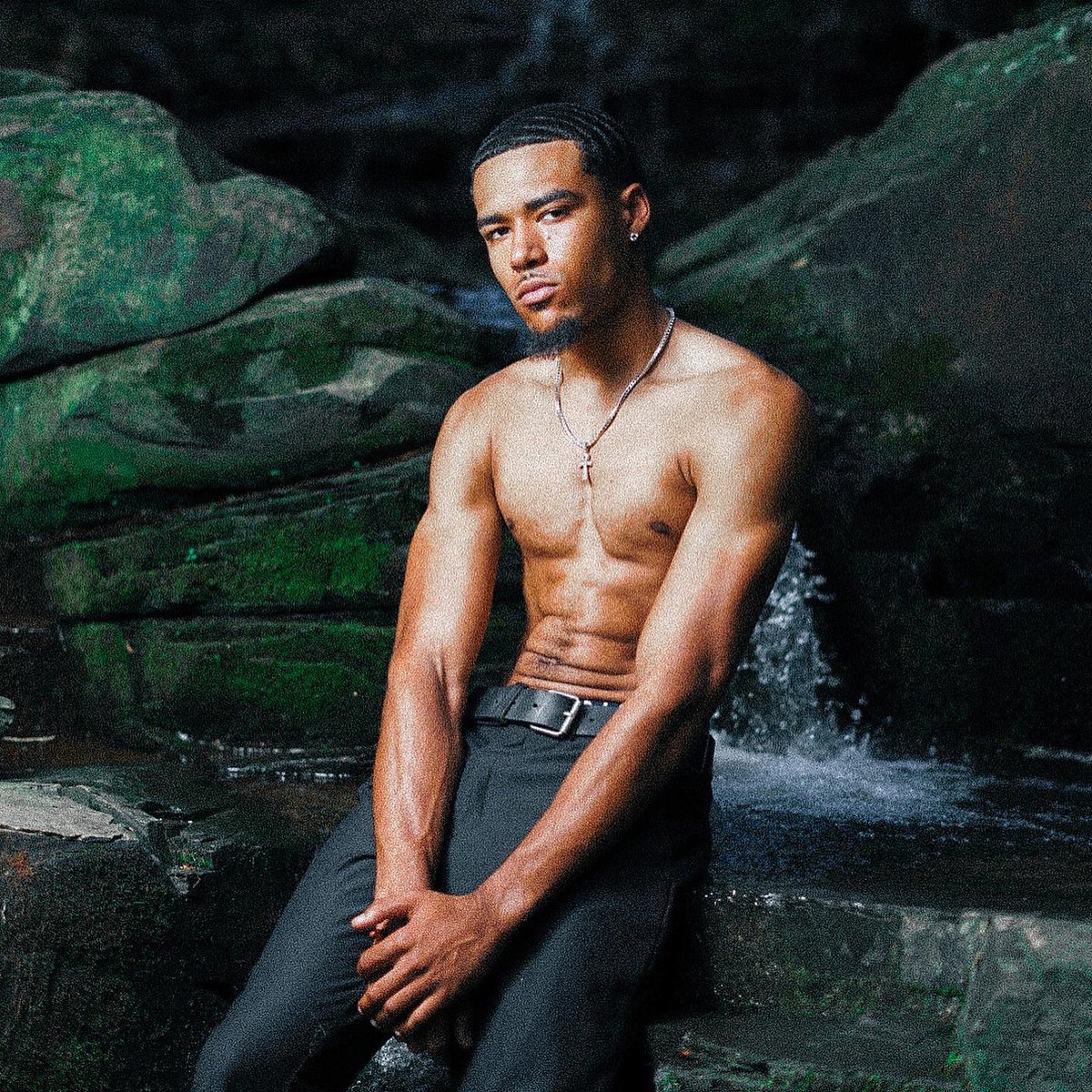 demar1ae's tweet photo. had a shoot the other day. https://t.co/TwJay3O01F