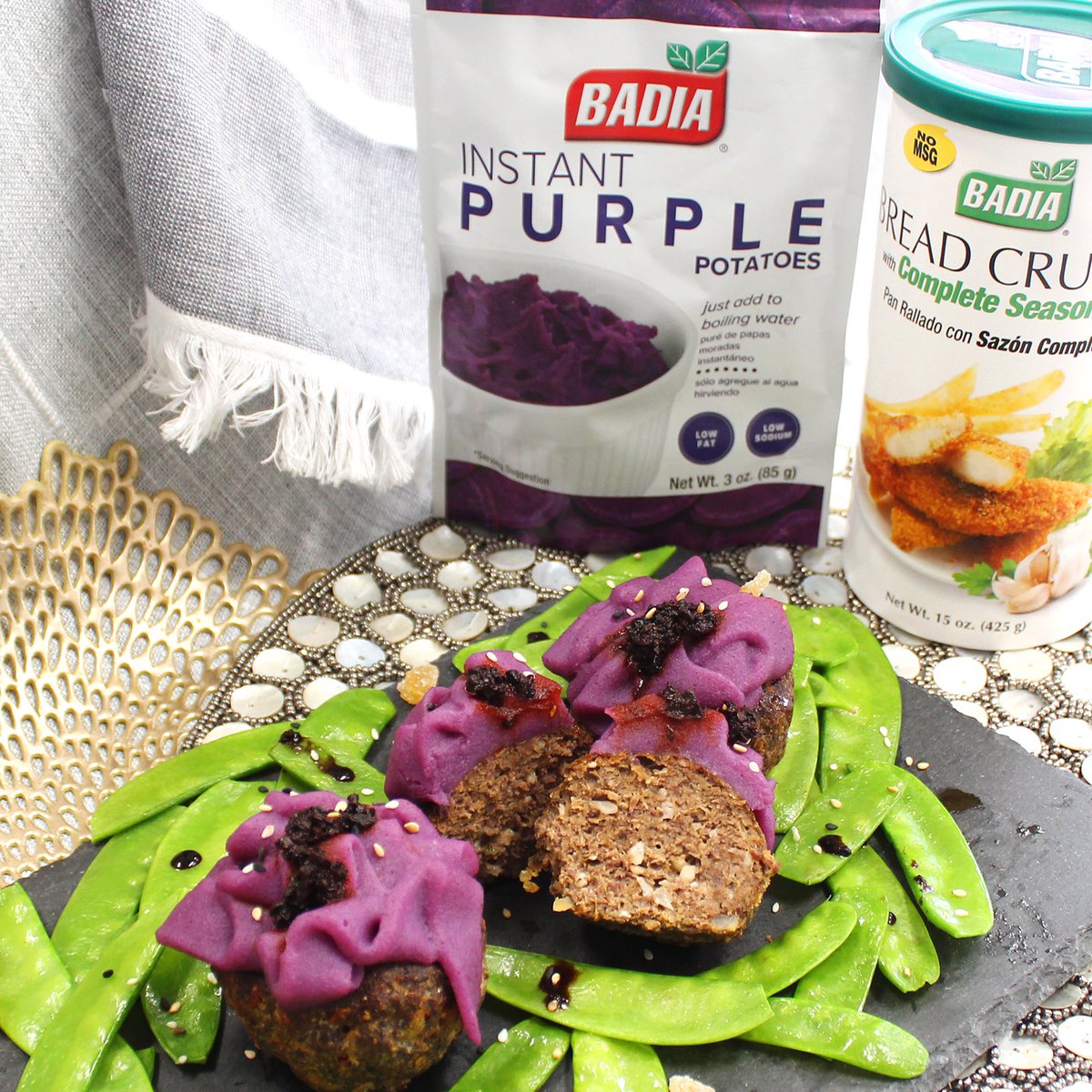 BadiaSpices's tweet photo. Add an #Asian spin to your #homemade meatloaf with Badia’s Five Spice Asian Blend. Use Badia’s Breadcrumbs with #CompleteSeasoning® as a binder and decorate the #meatloaf with a topping made in an instant with Badia’s Instant Purple Potatoes. RECIPE: https://t.co/sMZMeZ3DIW https://t.co/vMvVeqF2NS
