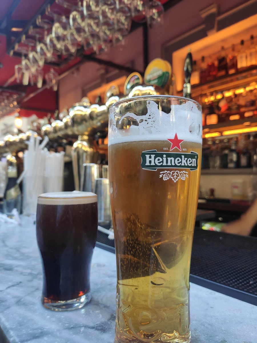 valenluciana's tweet photo. Fue la semana de Blockchain en Irlanda y obviously que estuve ahí.
Was amazing! 🇮🇪🙌🏽❤️
The talks were fascinating and everyone was so welcoming.
@blockchain_irl
#biw22
#blockchainirelandweek
(Jamás falta una Guinness) https://t.co/ovOmHdilAv