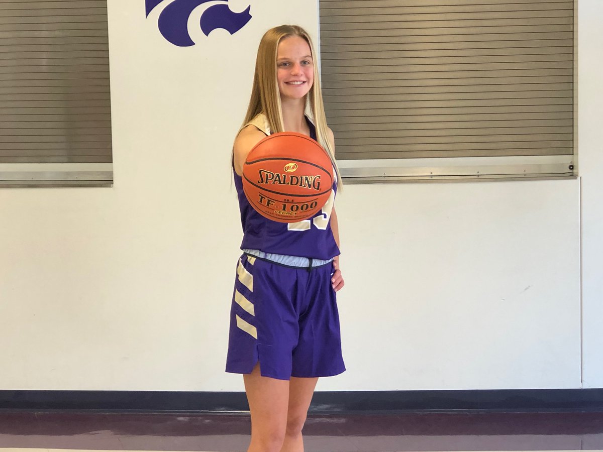 Eureka Women's Hoops Alumni Site tweet media