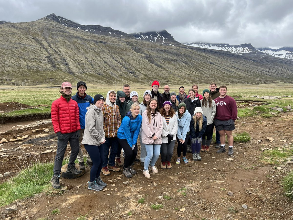 lbleamas's tweet photo. Day 9: headed east to a possible pre-settlement (874) archeological dig (thank you @Jon_Gnarr for letting us know!) Bjarni was incredible. The Hall, or long house, has several unique characteristics from a typical settlement era hall. @Trinity_U #goTUiceland https://t.co/TlQfsQZ65G