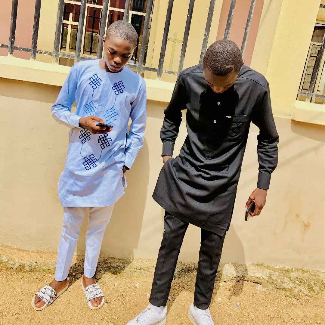 Joel56616496's tweet photo. Grace kept working for me
#gratitude
#Tailorboy
#outfit made by me https://t.co/sPOt8juUMP