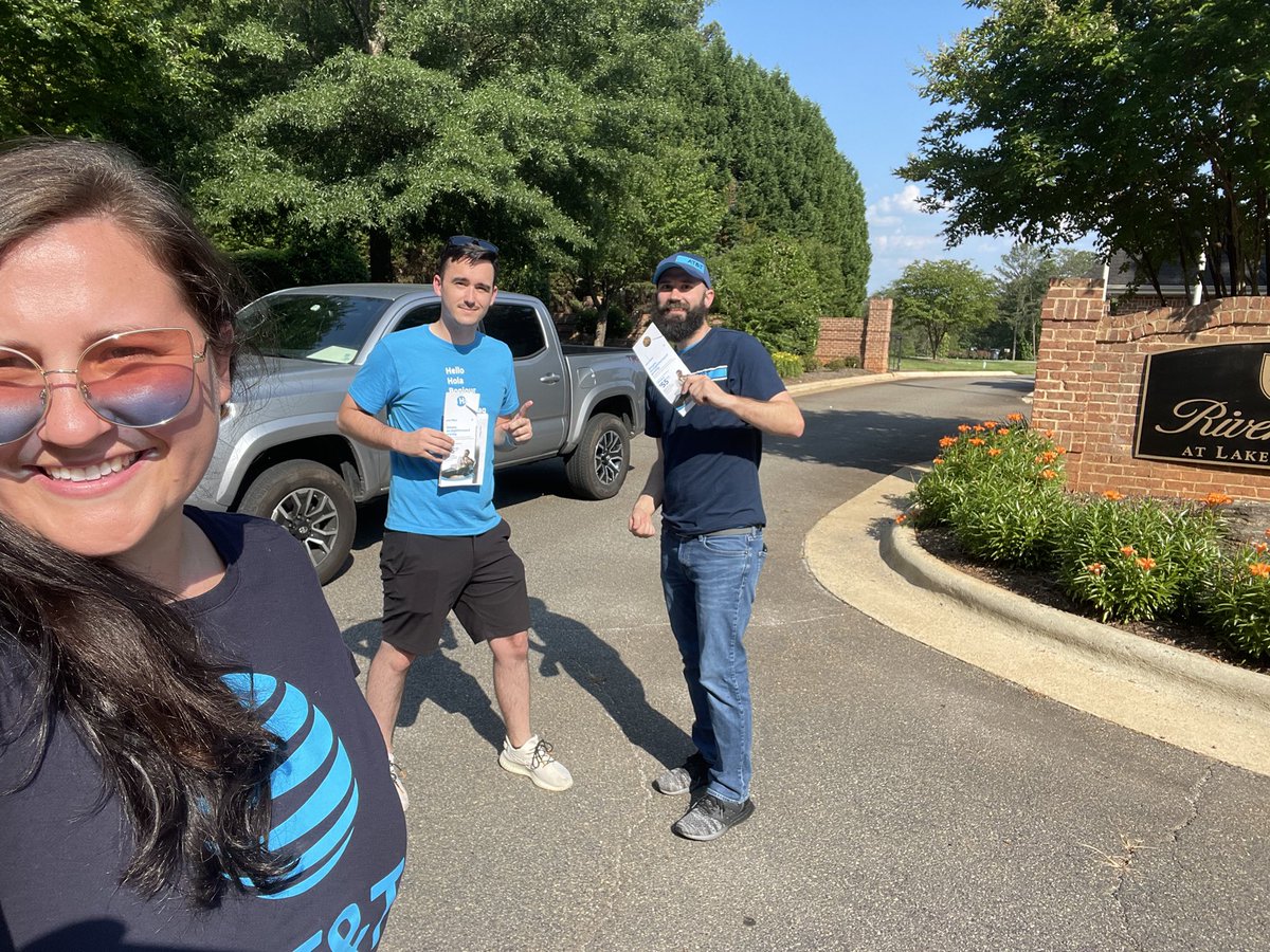 BurgettJared's tweet photo. Doing some Fiber flyer drops with @normanlphillips &amp; Ayla from @StatesvilleATT!! The heat is not keeping us inside &amp; from growing the brand!! We’re starting off June right…💯 @NCBred88 @VinceLeaks @Ciara_Wills @swat_east #SWATsUp #allstARs #WinAsOne #pARtner #Prime https://t.co/WPIkS4Rh0K