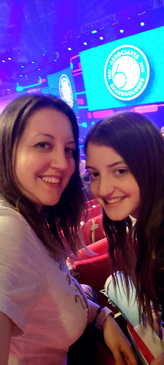 DanielleDye1's tweet photo. Ready for @xtina!! This yinzer is ready!!! #WMT2022 https://t.co/fjoxnCU8MP