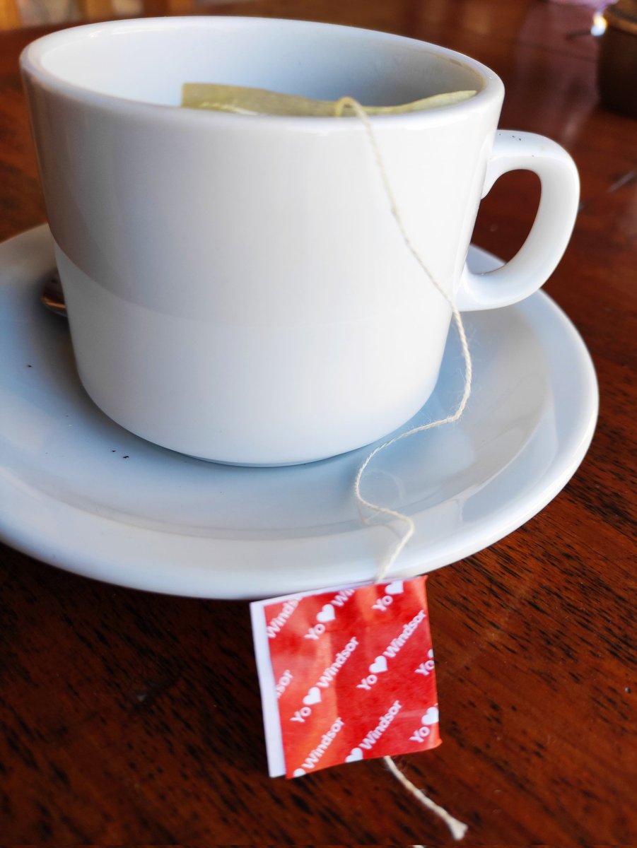 chaquenia's tweet photo. Starting off the #JubileeWeekend drinking coca tea labelled I ♥️ Windsor in Argentina https://t.co/JSRD6Fz5x9
