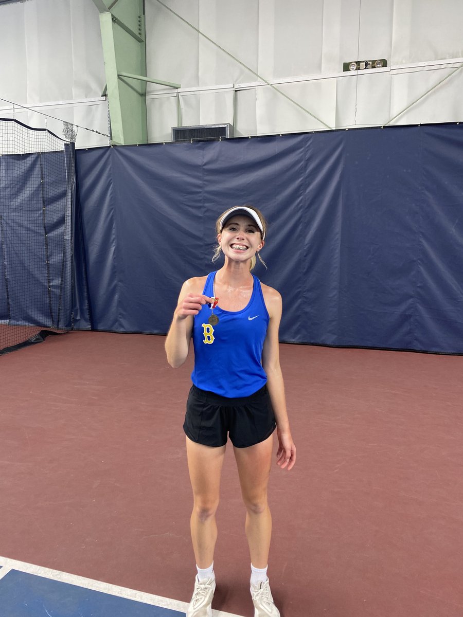 BburgHSBruins's tweet photo. Congratulations to Kirsten Woods! Region Singles Champion 🥇 https://t.co/YrSya8Lbta