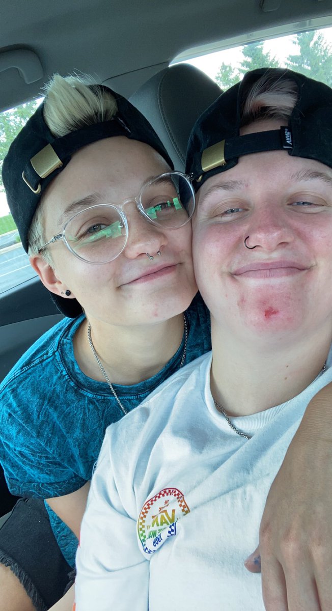 Swishweezy's tweet photo. Happy pride from me and my favorite lesbian, @twink_tink. ❤️🧡💛💚💙💜 https://t.co/WM34xJm0y6