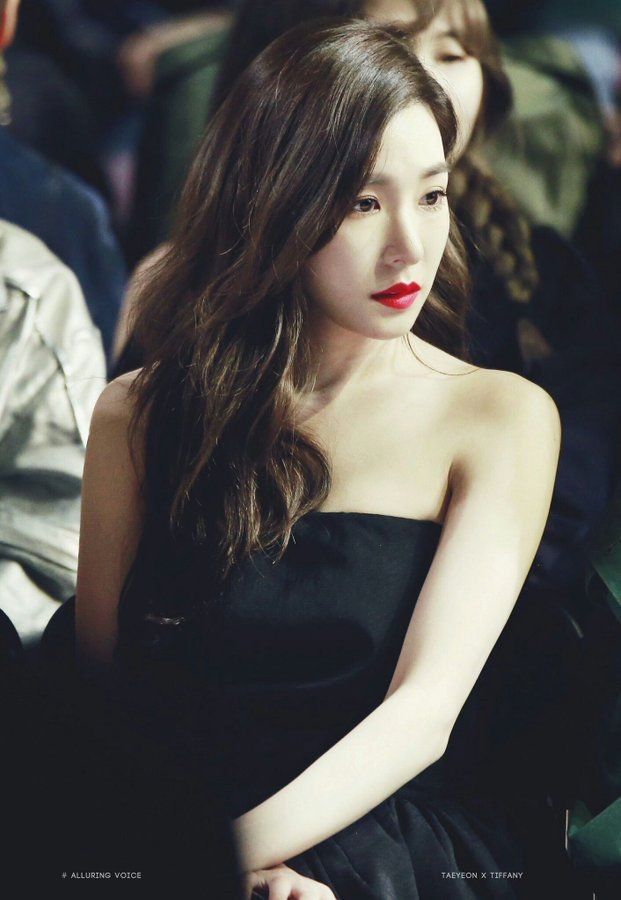 xotiffanysmiles's tweet photo. ok but this tiffany... https://t.co/v1kz5PmP1i