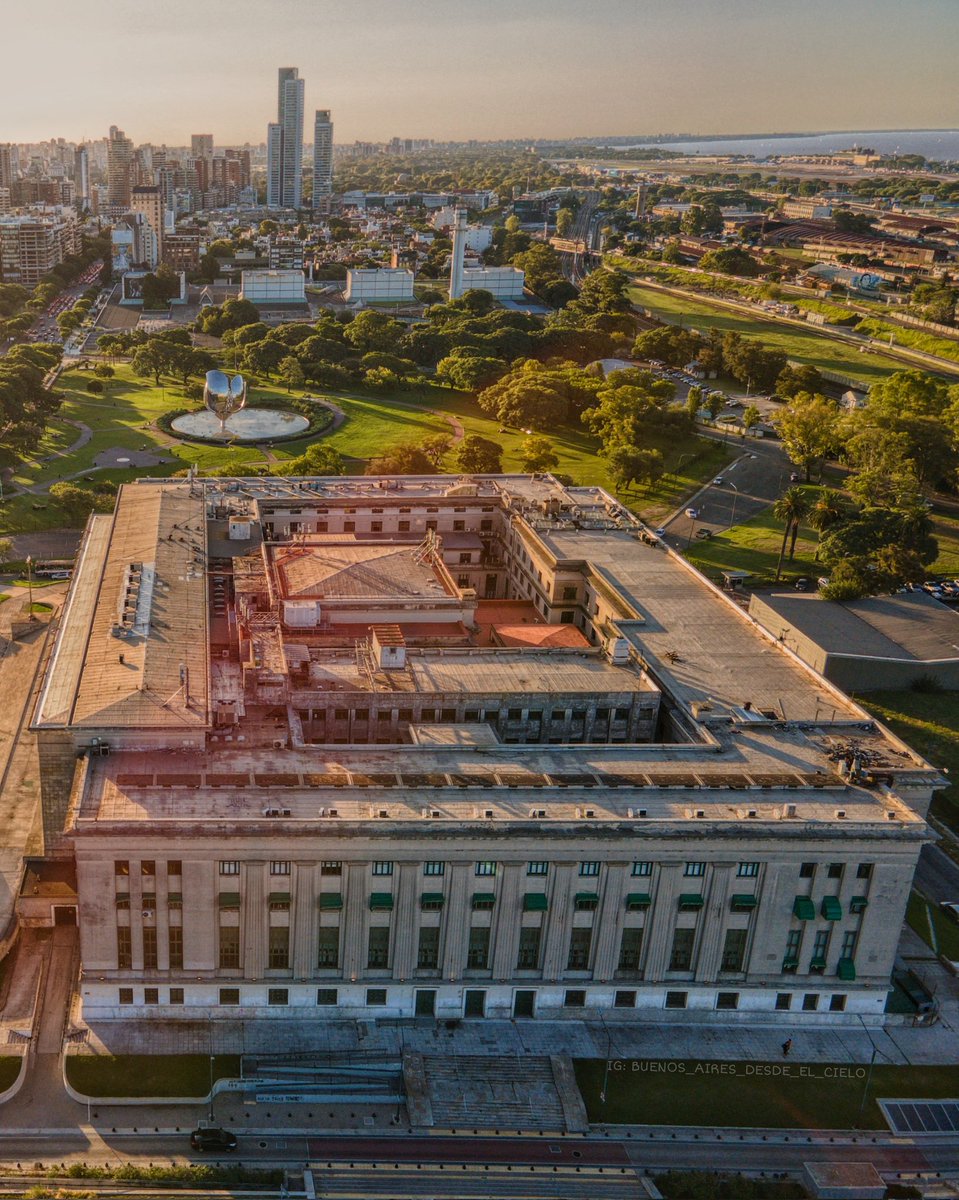 Facultad de Derecho, UBA 📌 <a href="/UBAonline/">UBAonline</a> <a href="/DerechoUBA/">Facultad de Derecho</a> <a href="/PosgradoDerUBA/">Posgrado Derecho UBA</a> <a href="/turismobaok/">Turismo Buenos Aires</a> <a href="/UBARectorado/">Universidad de Buenos Aires</a>