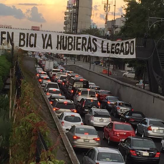 luillo's tweet photo. Mañana recuerden que 
#EnBiciYaHubierasLlegado https://t.co/ys1KamqMaP