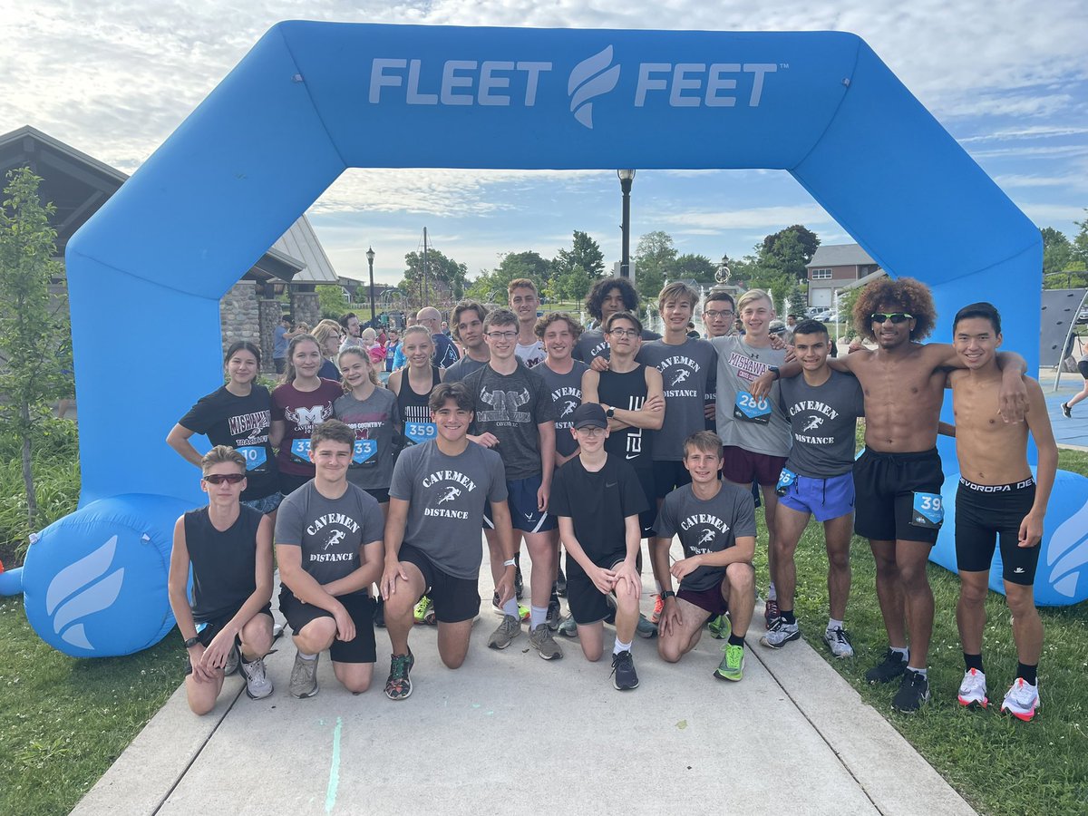 Coach J(ustin Hembrecht) (@jhembrecht) on Twitter photo Cavemen go 1-2-3 at the Fleet Feet 5k!
Lots of fantastic runs from a huge crowd of people. The leaders went:
<a href="/RyanHoop68/">Ryan Hoopingarner</a> 15:33
<a href="/Liam_Bauschke7/">Liam Bauschke</a> 15:34
<a href="/dakotajozwiak1/">dakotajozwiak</a> 15:41
See you next year, Fleet Feet Mishawaka! Thanks for another great race! ššš» Cavemen go 1-2-3 at the Fleet Feet 5k!
Lots of fantastic runs from a huge crowd of people. The leaders went:
<a href="/RyanHoop68/">Ryan Hoopingarner</a> 15:33
<a href="/Liam_Bauschke7/">Liam Bauschke</a> 15:34
<a href="/dakotajozwiak1/">dakotajozwiak</a> 15:41
See you next year, Fleet Feet Mishawaka! Thanks for another great race! ššš»