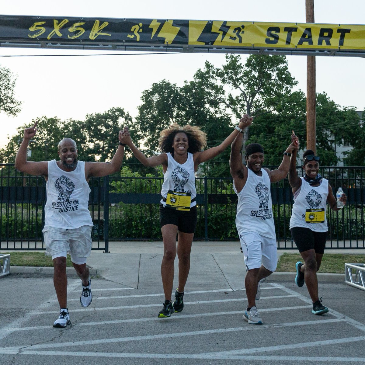 Events_For_Good's tweet photo. Today is Global Running Day and we’re throwing it back to our 2021 5x5K FOR GOOD events! Did you run with us last year and how many 5Ks did you do? Share your city in the comments! https://t.co/AyaZcXE6w6