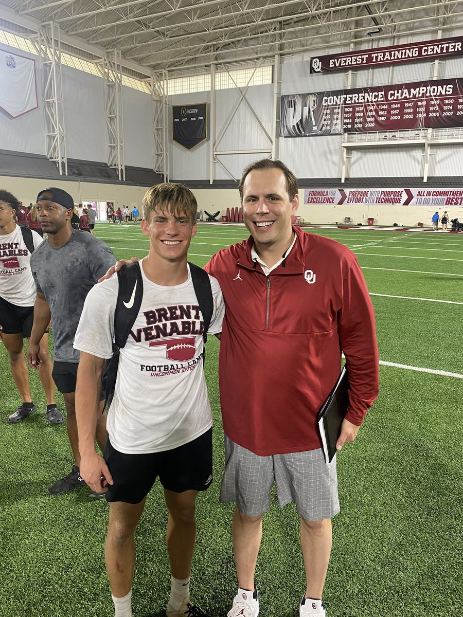 rothwell_henry's tweet photo. Big thanks to @MiguelChavis65 @JR_Sandlin @coach_bhall and @CoachXBrew at the @OU_Football camp! Can’t wait to build upon today💯#BeUncommon https://t.co/92OLENnkXF