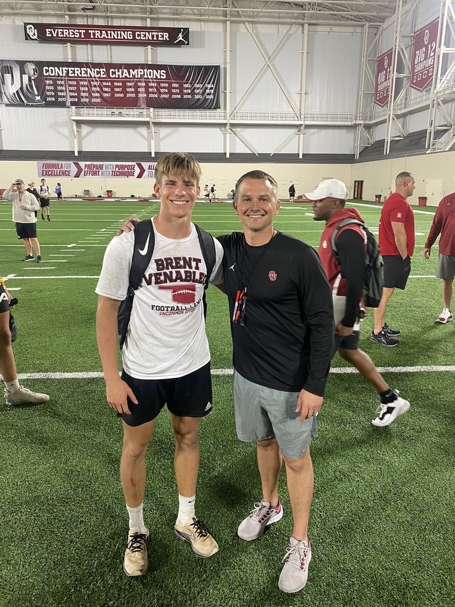 rothwell_henry's tweet photo. Big thanks to @MiguelChavis65 @JR_Sandlin @coach_bhall and @CoachXBrew at the @OU_Football camp! Can’t wait to build upon today💯#BeUncommon https://t.co/92OLENnkXF