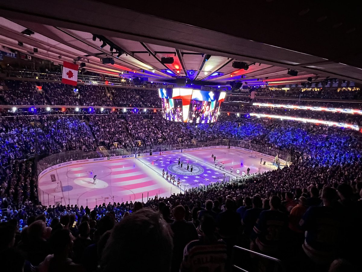 WeBleedBlueNYC's tweet photo. 🇺🇸🇺🇸🇺🇸 https://t.co/0xMqaM75UF