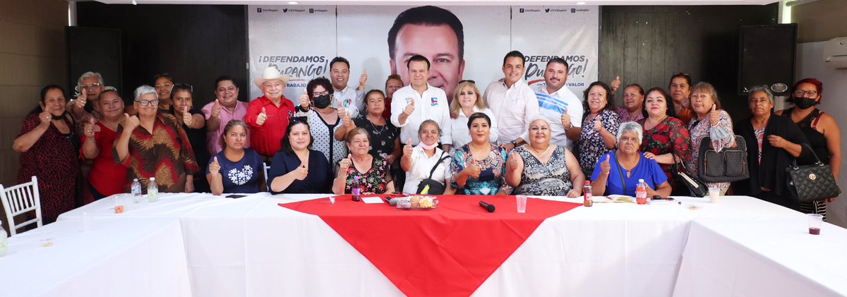 EVillegasV's tweet photo. En el PRI tenemos grandes líderes con quienes hemos caminado juntos durante este tiempo. ¡Gracias por su apoyo y respaldo! Bajo su liderazgo, ¡vamos a ganar! #DefendamosDurango #ConTrabajoYValor #VotaXEsteban 🗳 https://t.co/AX8Vn5SaCy