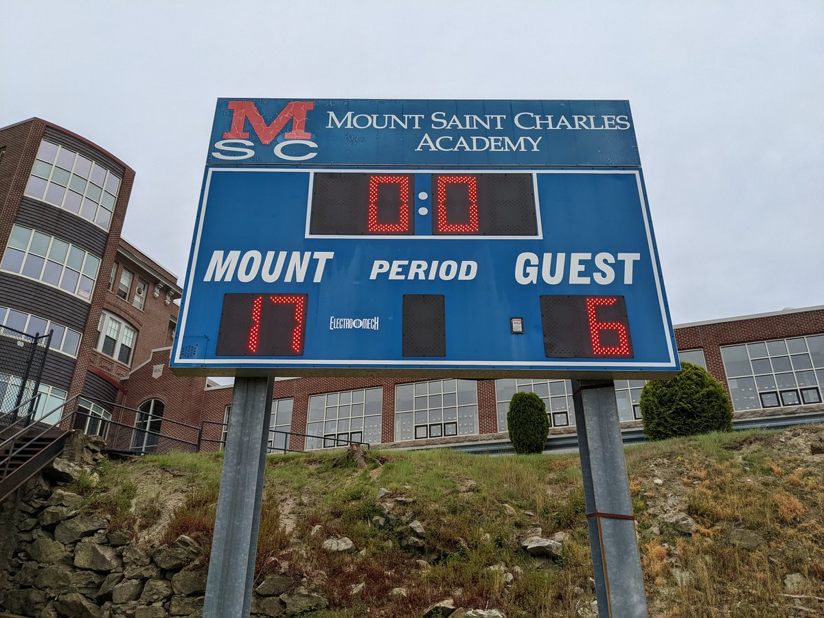MSC_Boys_LaX's tweet photo. Great team effort in @MSC_Boys_LaX victory over Chariho.  Details to follow. @Branden_Mello @MSCAthletics #SmartDifferentFun https://t.co/2z5vWTn8Jv