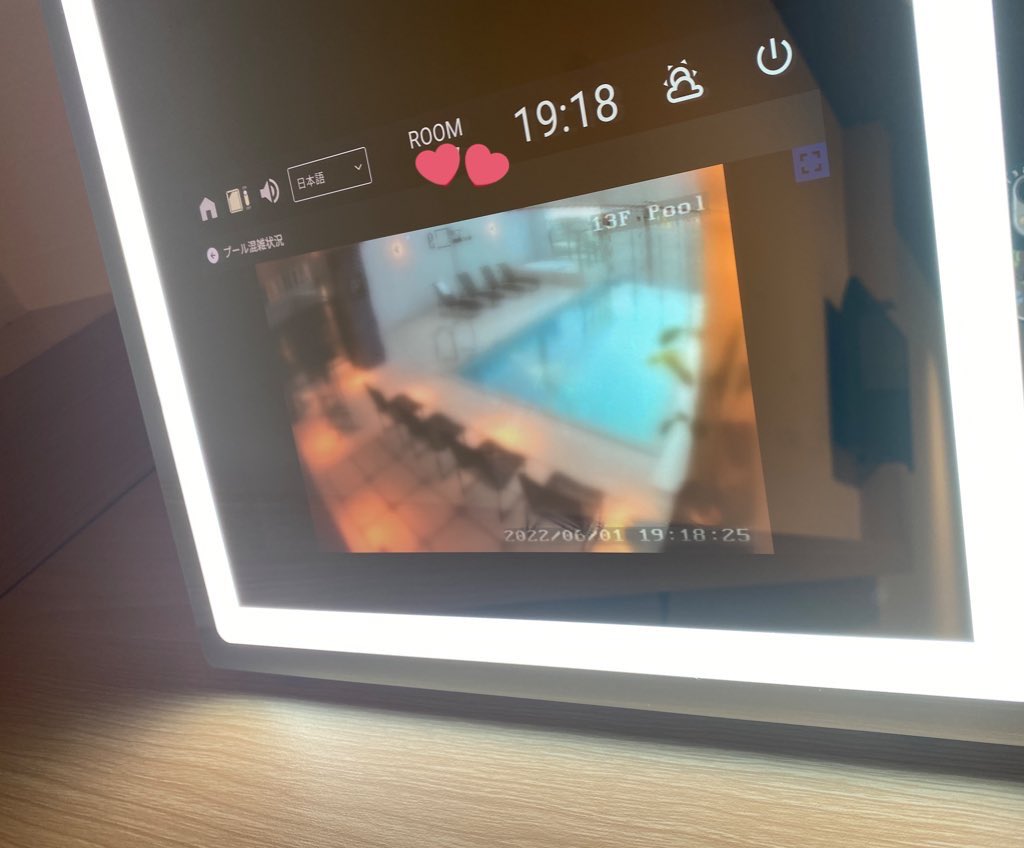 pecoinokinawa's tweet photo. 6月1日開業ロワジールグループ🌟アンドルームス那覇ポートに宿泊😈🎶沖縄特有突き抜けフロアでプールとレストランの映像が部屋のミラータブレットに映る最新w🧚‍♀️サウナ、プール有り😈😈朝食でケンズカフェのガトーショコラに出逢えたのにビビり😈これで朝食付き3900円は神コスパ〜🧚‍♀️ https://t.co/b2vouwF4Te