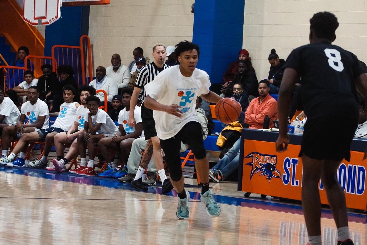 daves_joint's tweet photo. #lostfiles This season, @daughtry_jaden put on a great performance on the floor, as he led @MensSfp to a great season, which included a B/Q Diocesan 🏆 &amp; a run to the @CHSAA_NYC semifinals. Next season, he will take his act to the @MAACSports, as he will be balling at @MaristMBB. https://t.co/B7F2HHo5DP