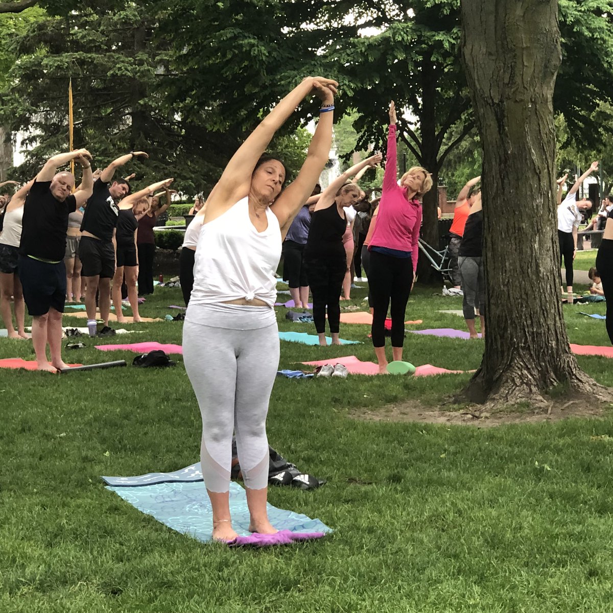 Plymouth_Yoga's tweet photo. What a great first night of #WednesdayNightWorkouts with a lovely #YogaInThePark class led by Silvana! community support, even Silvana’s daughter, Kayla, who used to work at the MYR front desk came out!

What familiar faces from the studio can you pick out from the crowd?
# https://t.co/BrrBH5JOt6