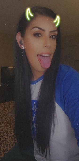 Queen of Evil. 😈👹 https://t.co/VCdM6h9SwP<a href="/tag/lifeafterlove"class="tags"><span>#lifeafterlove</span></a>