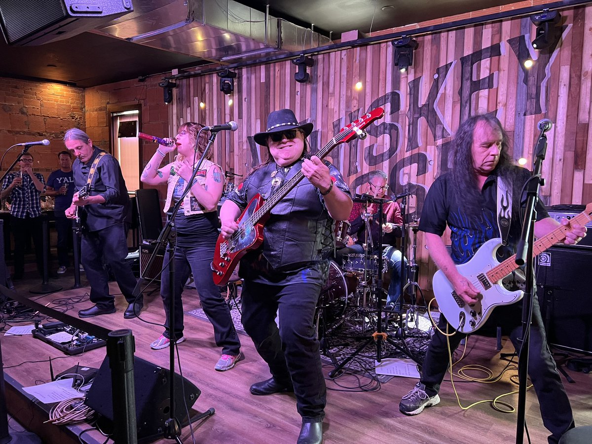 Our second band of the night rockin’ the stage!! #boibsa