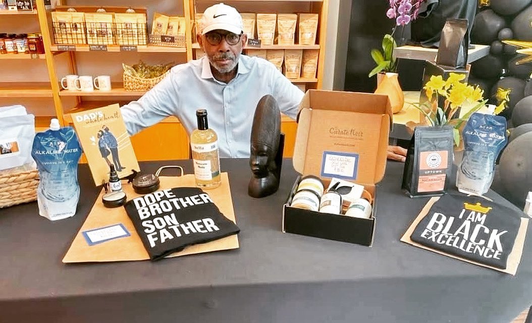 CurateNoir's tweet photo. We are Father’s Day ready!  Stop by @curatenoirshop in the @moorestownmall and get your special gifts for Dad’s Day. Thanks @deacon_rich_nj (Dad) for holding down the shop!  #blackownedbusiness #fathersday https://t.co/We2EPngFqQ