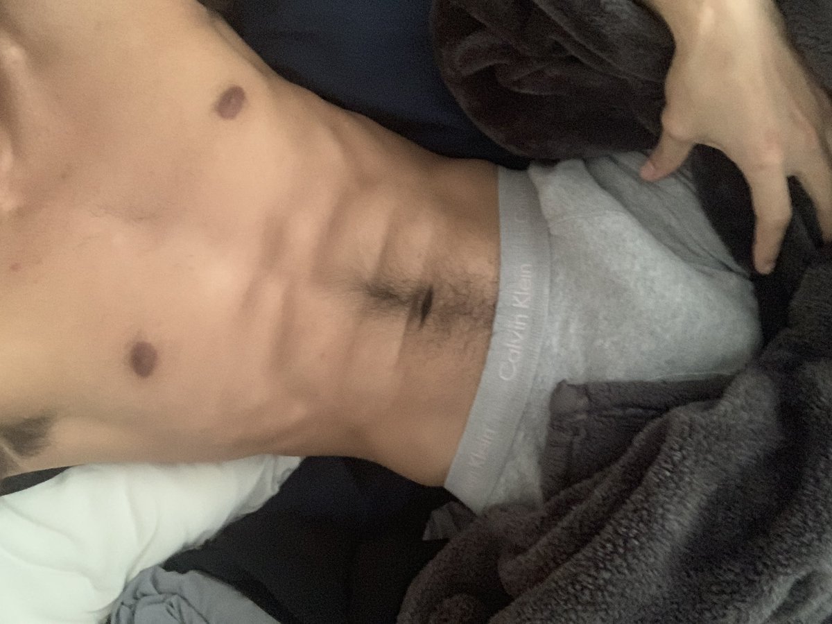 Mikestonex's tweet photo. Come cuddle up with meeee https://t.co/wk6uVlWdoO