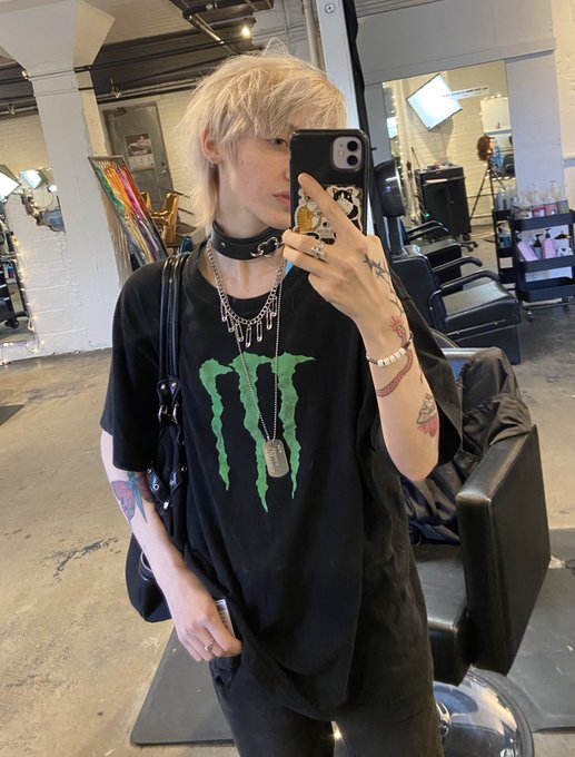 My dream is to be your dream boy💚🖤 https://t.co/tPy58LNvzv<a href="/tag/femboy"class="tags"><span>#femboy</span></a>