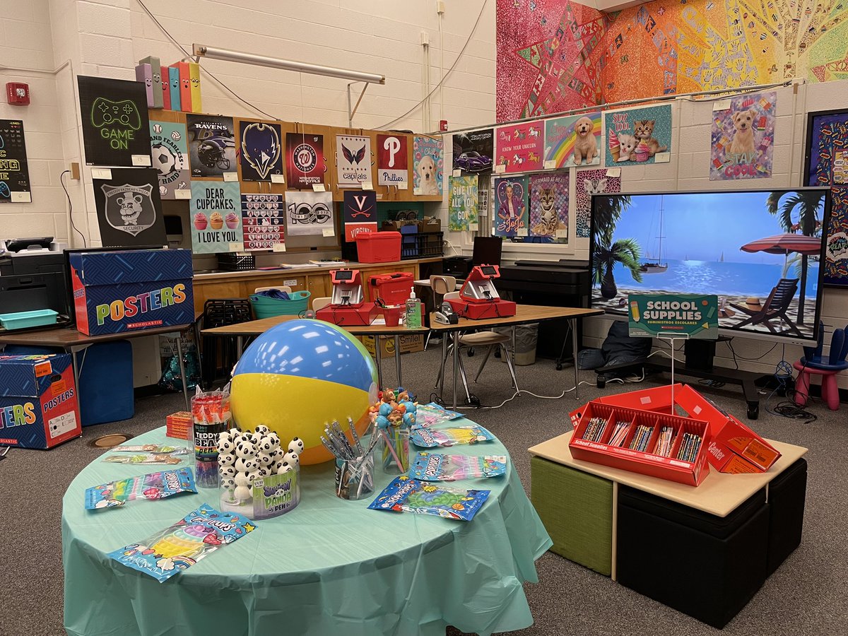 cseslibrary's tweet photo. Stock up on some great books for the summer at our CSES Book Fair! 📚Thanks to all who have shopped so far. Friday is the last day to shop! #scholasticbookfair https://t.co/Fx9cIIvbJC