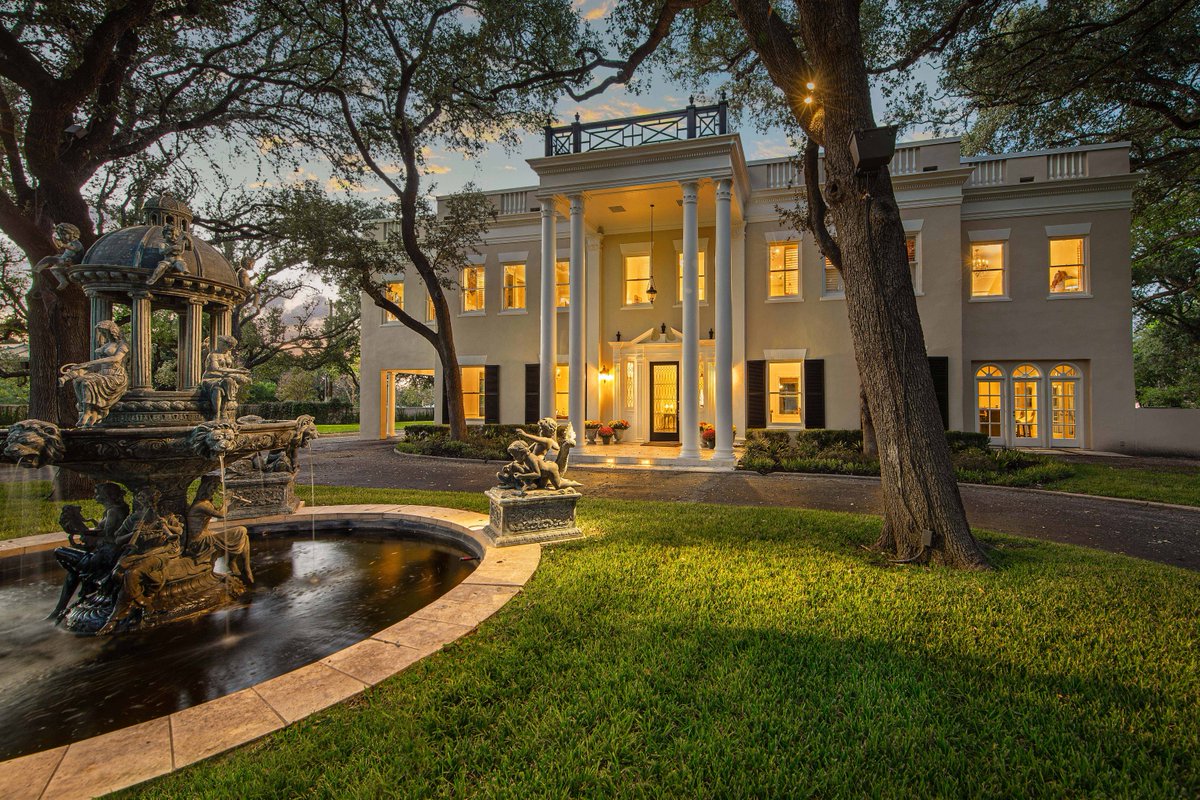 PBC_RealEstate's tweet photo. The San Antonio Business Journal released an article on our record-breaking $4.25 million Terrell Hills mansion that sold for $250,000 over the listing price! https://t.co/7N0odPsjrE