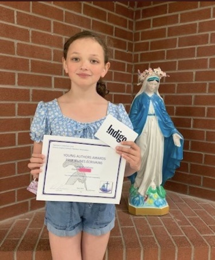 missblacksclass's tweet photo. @missblacksclass can’t say enough about the future leaders of @alcdsb_stmt The #jrgirls are setting the bar high when it comes to #personalbests Bringing back First and Third places from the @alcdsb cross country and winning the local OECTA unit writing contest @OECTAProv! #wins https://t.co/Ve6hF2izZl