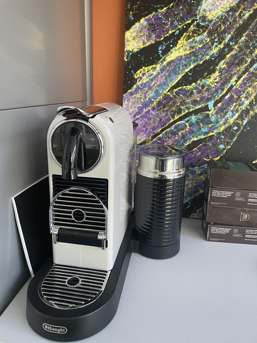 ShiriGurCohen's tweet photo. First day as a #newPI @UCSanDiego and that’s my today’s greatest accomplishment🎉. Super thankful to my #fuchslab friends who know exactly what I need to survive ☕️☕️☕️ ♥️ https://t.co/khPP8GO95K