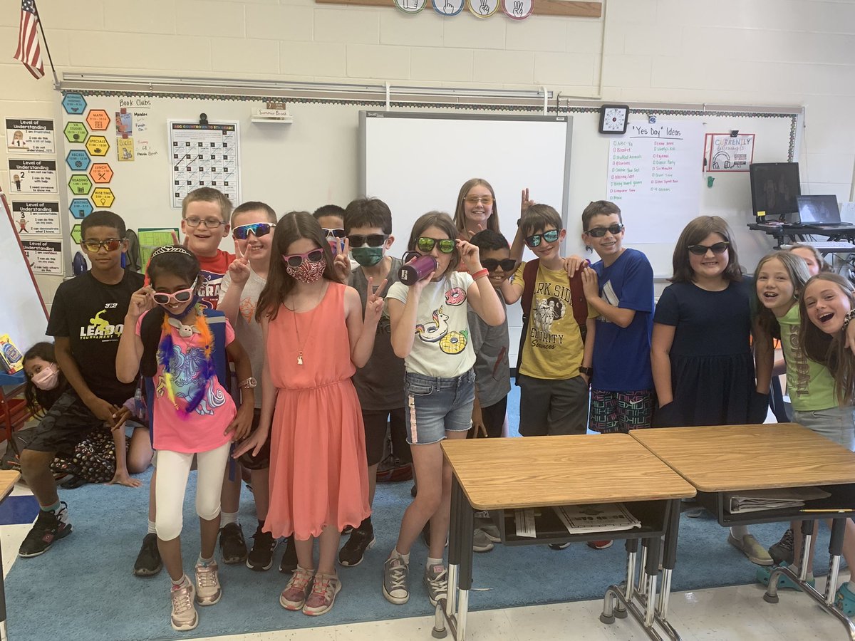 “S is for Shades!” 🕶
It was the perfect day to rock our sunglasses as we continue our ABC Countdown to 5th grade! <a href="/ohesnews/">Orange Hunt Elementary</a>
