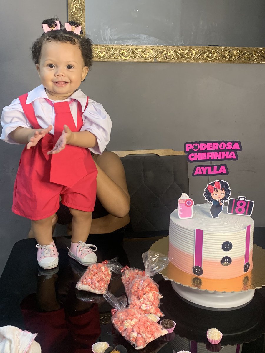 Thayanecrf0's tweet photo. 8 meses da minha princesa! 🥹🫶🏽 https://t.co/v4AXsdJde1