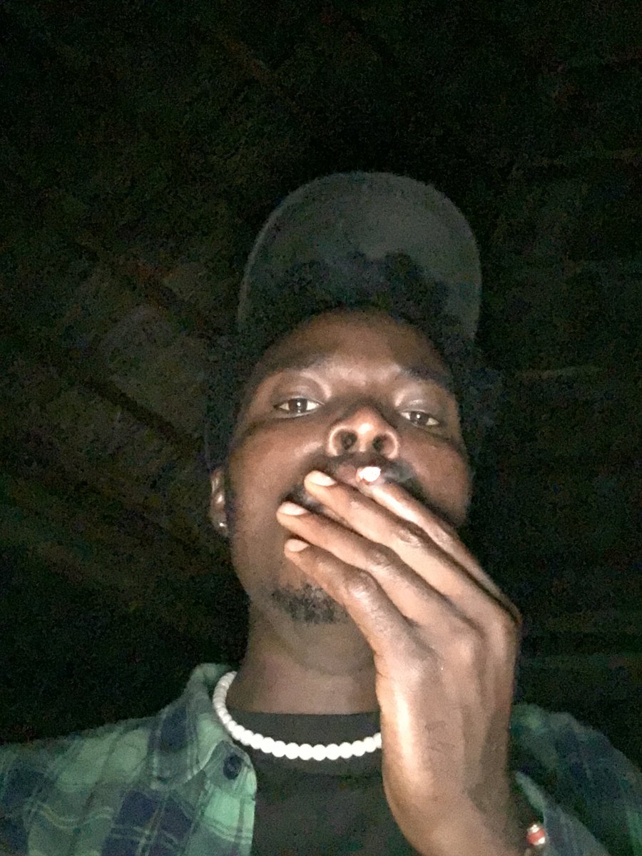 ADImusic23's tweet photo. What do u see, when u look at me.?#GOAT @QuavoStuntin #JBST https://t.co/R5MkE9HanU
