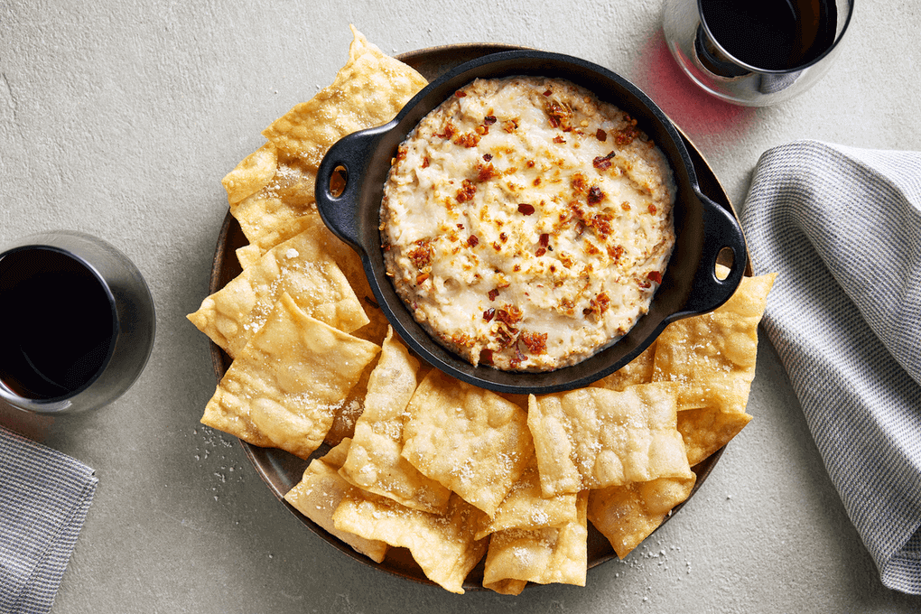 GetFlavor's tweet photo. #RecipeoftheDay Crispy Lasagna Chips with ’Nduja Fonduta courtesy of Chef Rick Petralia
Sponsored by @BarillaUS
https://t.co/x6ixYUXDvq
#recipe #fonduta https://t.co/3ZFZsjaabA